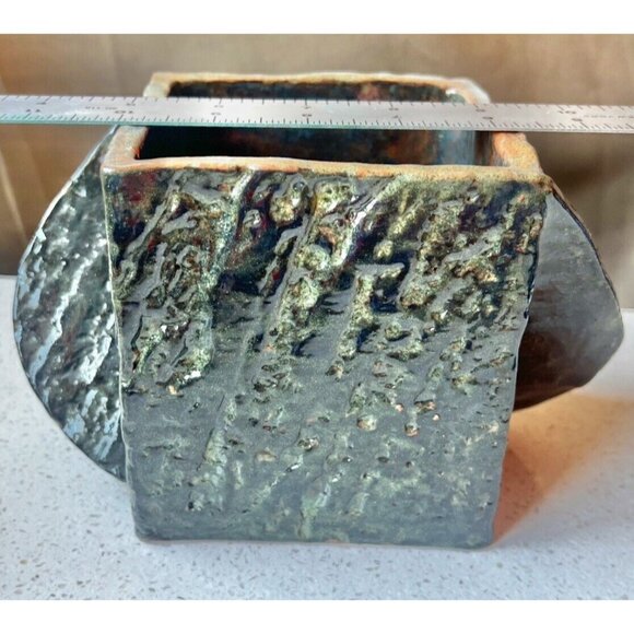 Signed Ceramic Box With Octopus Lid  OOAK Green Shiny Glaze - Picture 11 of 12